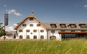 Gutshof Seenland